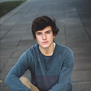 Meet your Posher, Russell